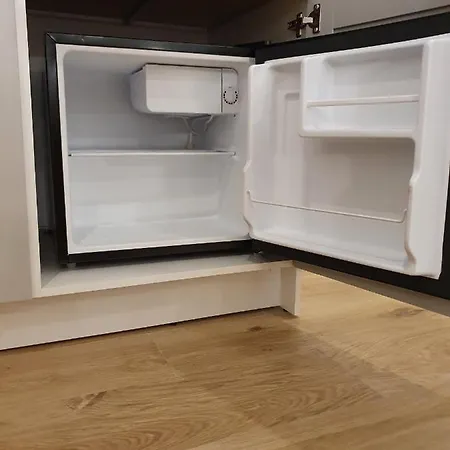 Pearl Studio Apartment